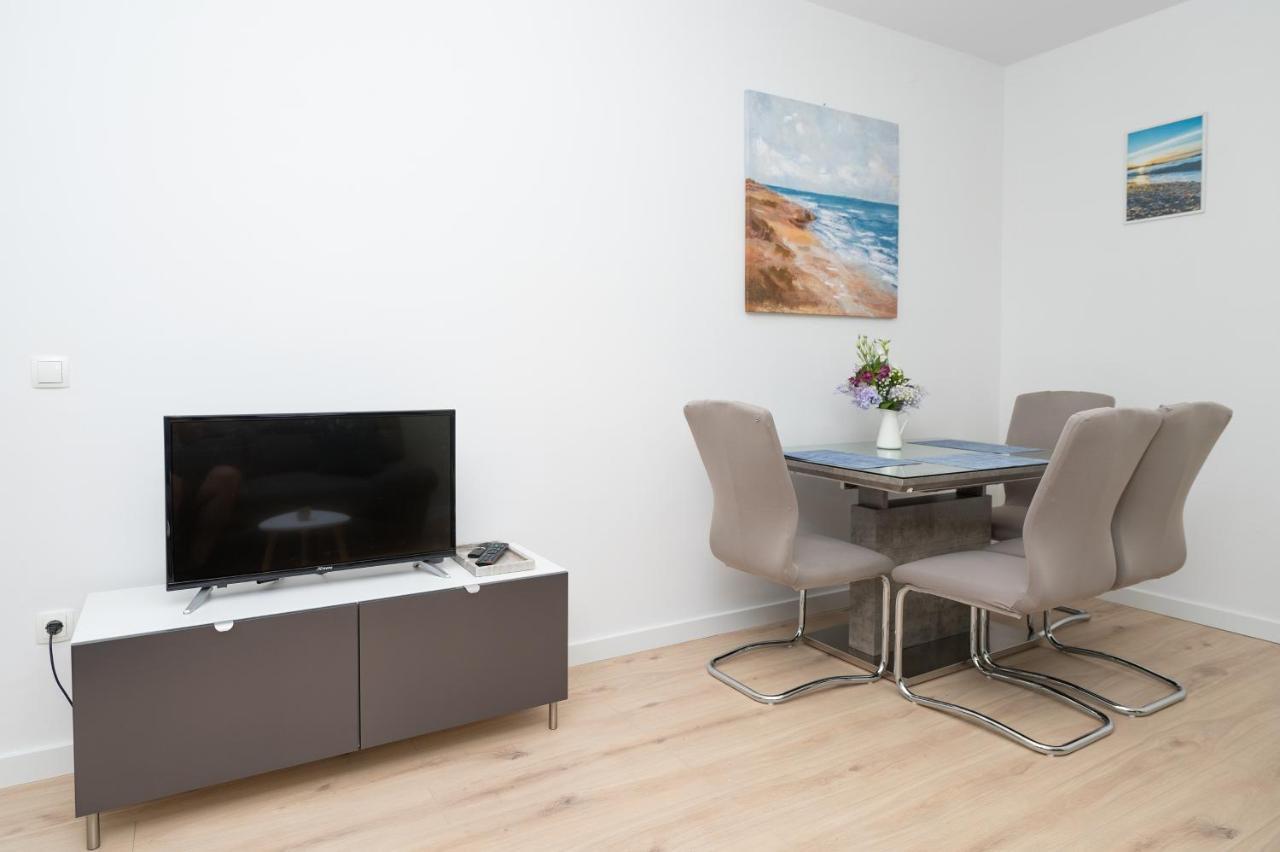 Apartman Marin Макарска Экстерьер фото