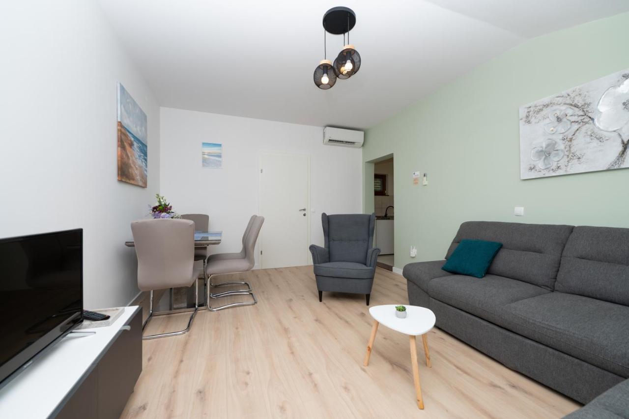 Apartman Marin Макарска Экстерьер фото